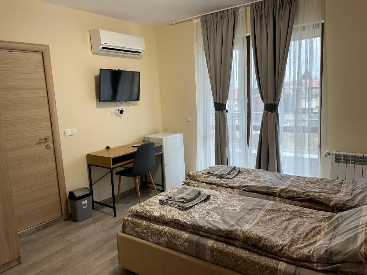 Zaraaparthotel Sofia Buitenkant foto