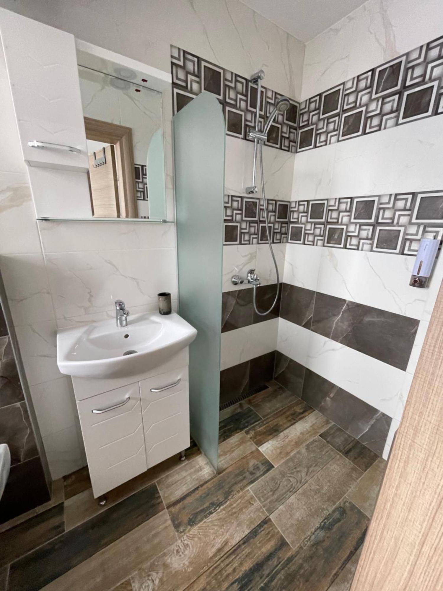 Zaraaparthotel Sofia Buitenkant foto
