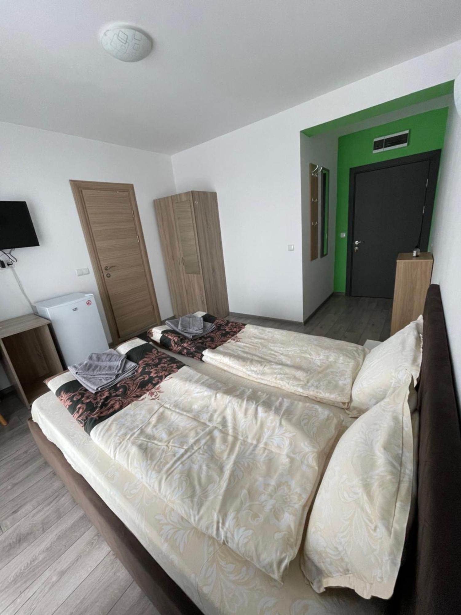 Zaraaparthotel Sofia Buitenkant foto
